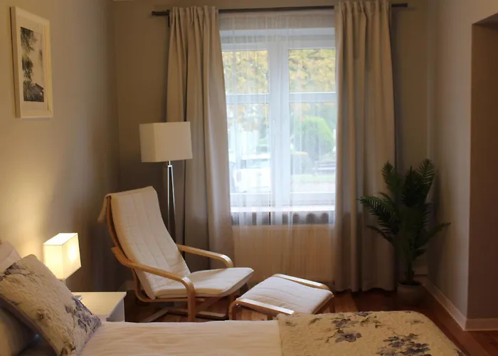 Zacisze By The Park Apartament *